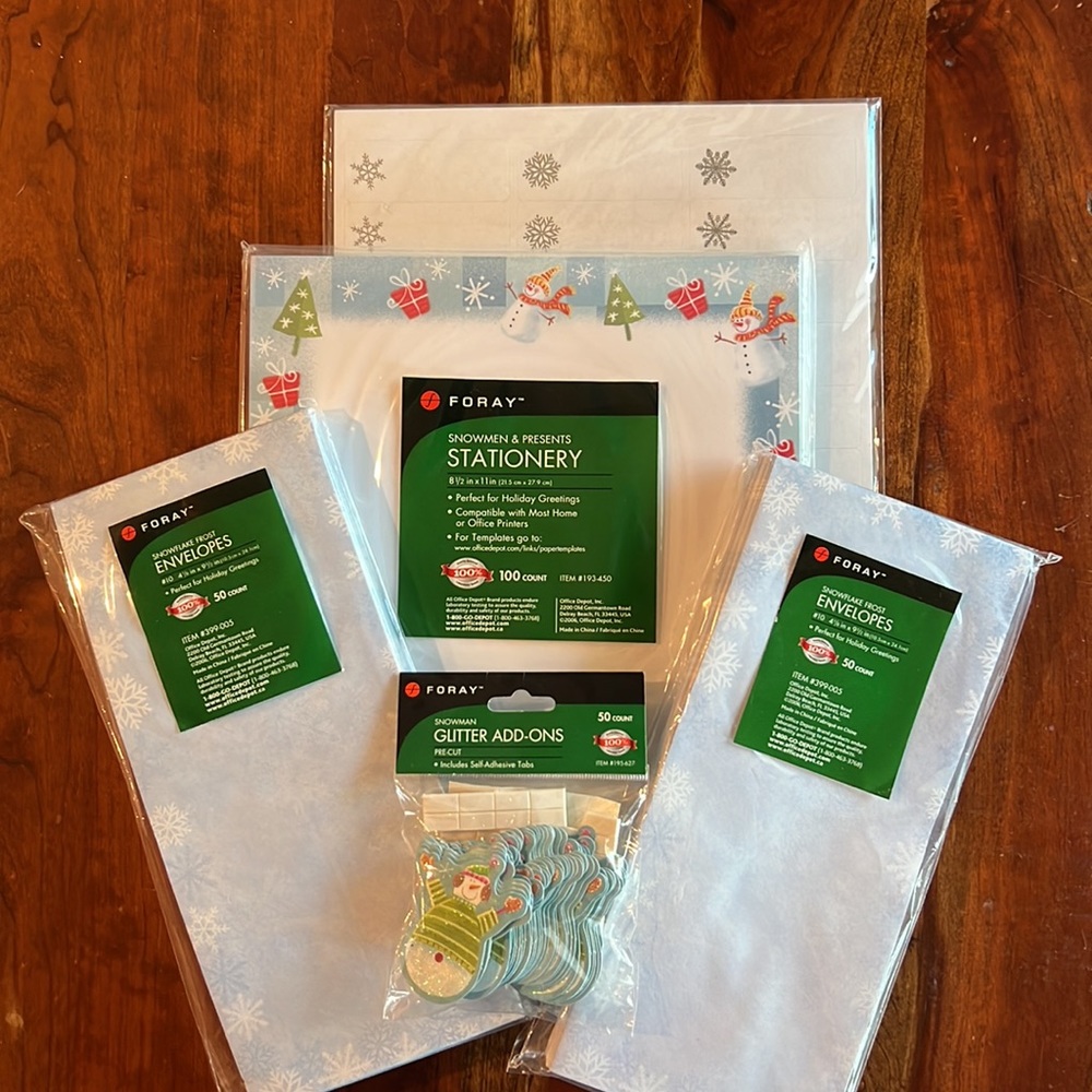 Snowmen stationary set